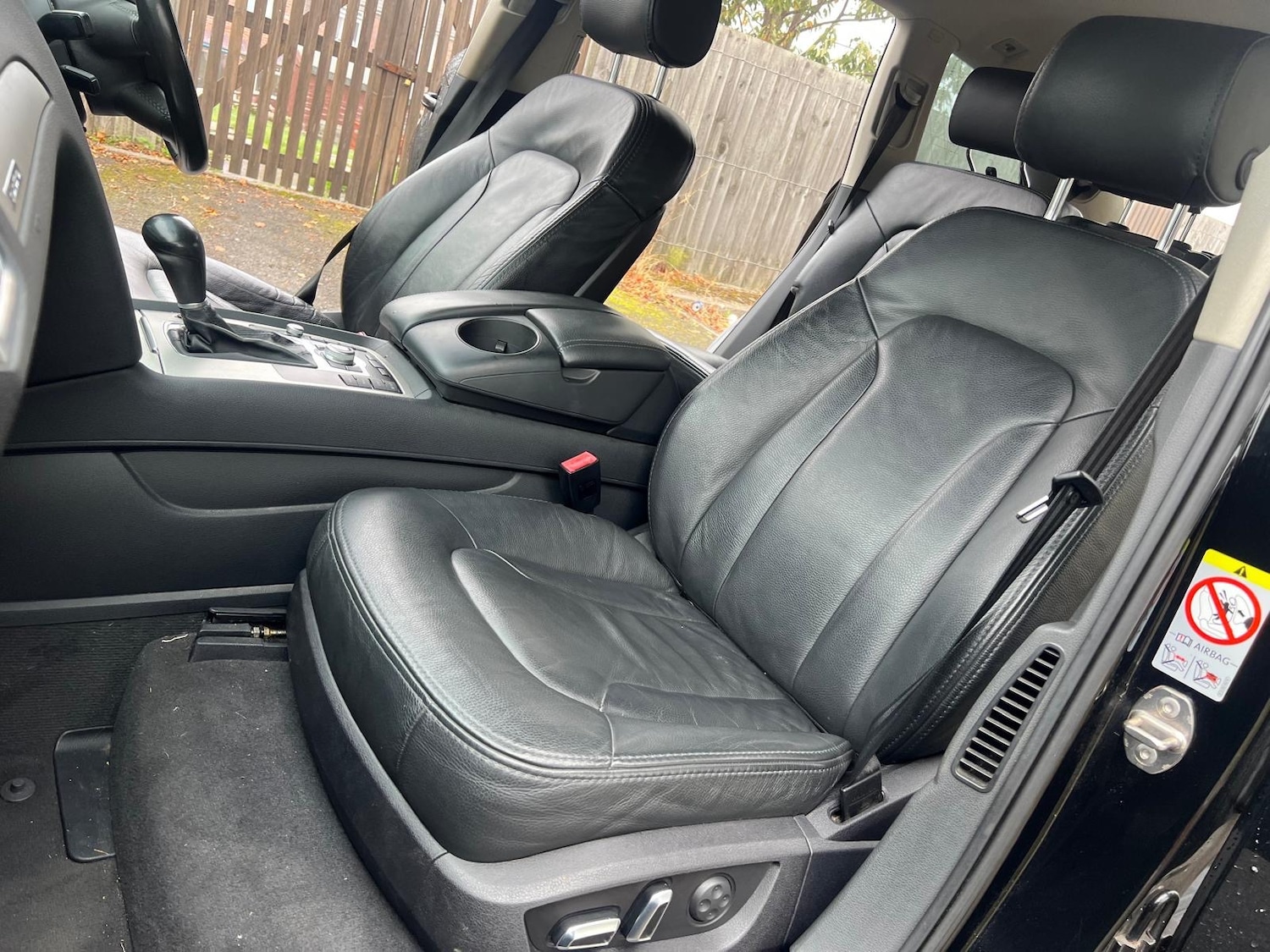 Used Audi Q7 2010 for sale - 76249506: Photo 16