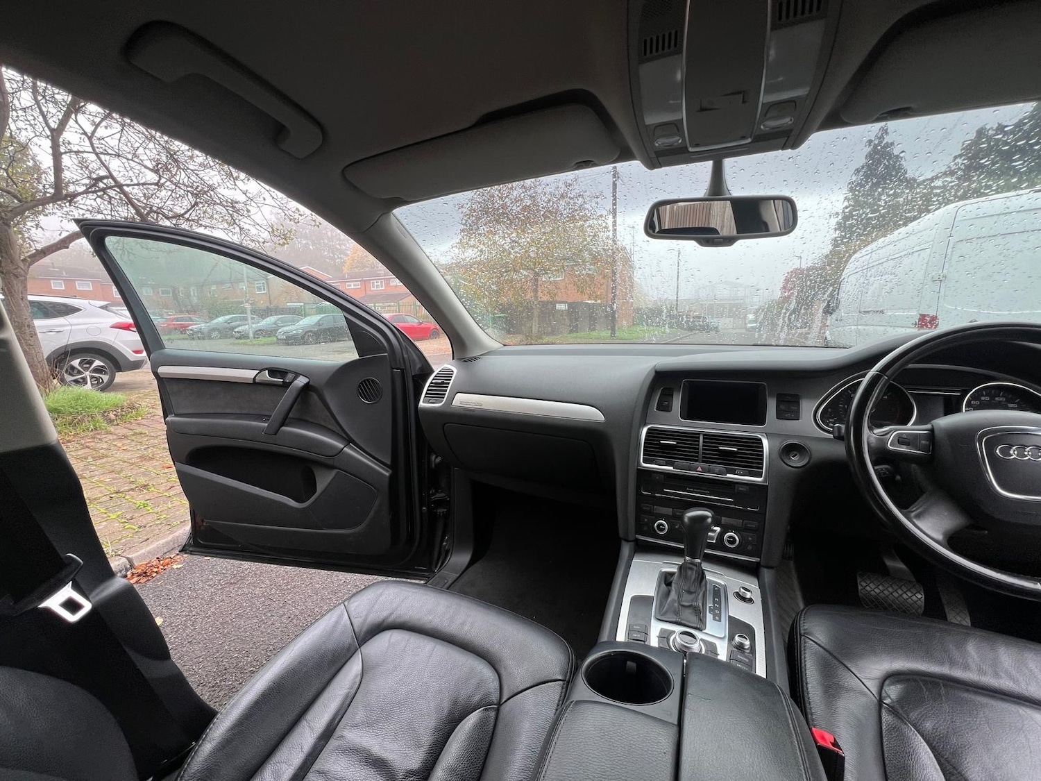 Used Audi Q7 2010 for sale - 76249506: Photo 19