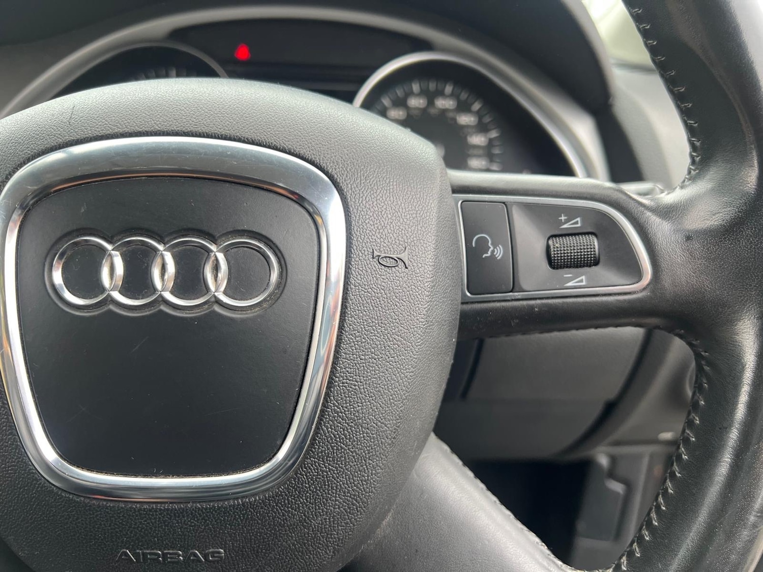 Used Audi Q7 2010 for sale - 76249506: Photo 22