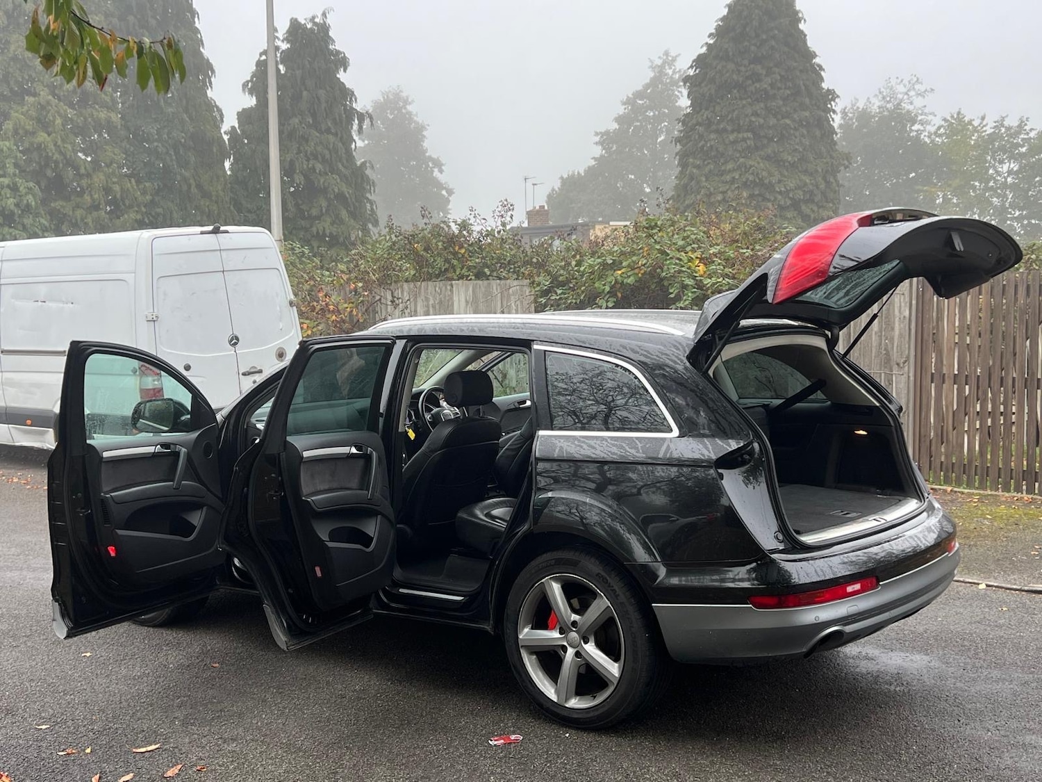 Used Audi Q7 2010 for sale - 76249506: Photo 38