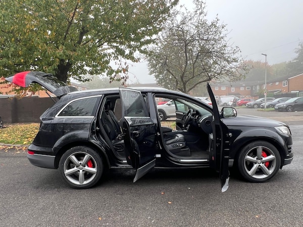 Used Audi Q7 2010 for sale - 76249506: Photo 41