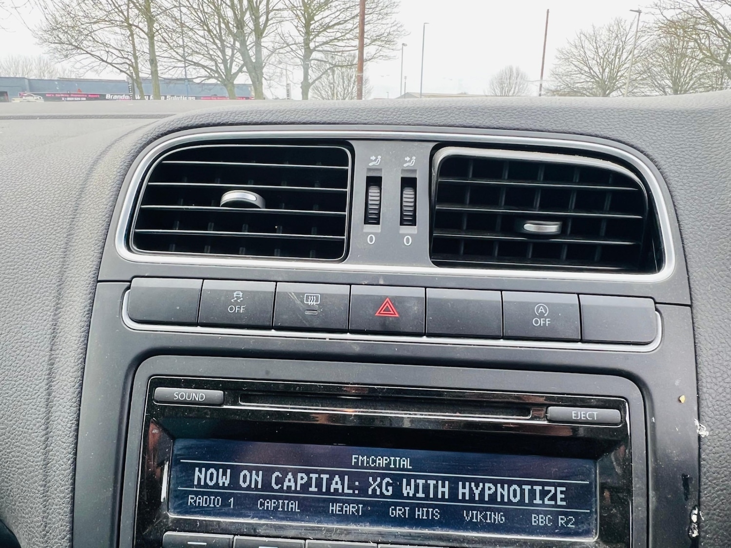 Used Volkswagen Polo 2011 for sale - 77551358: Photo 21