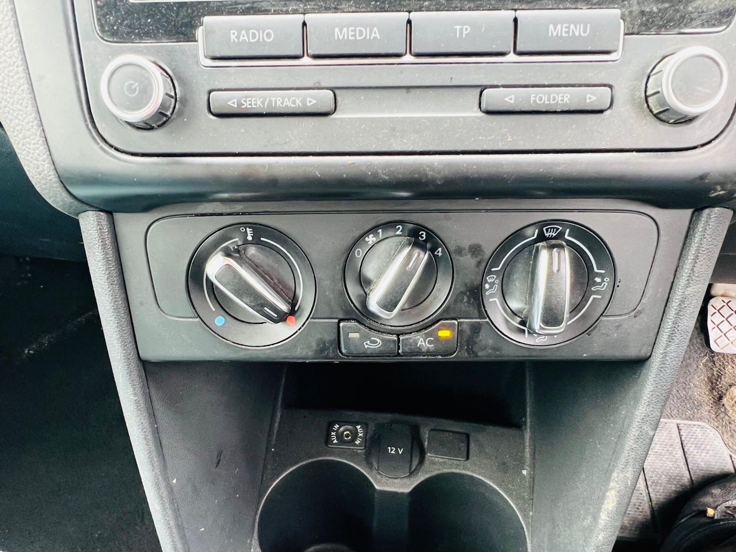 Used Volkswagen Polo 2011 for sale - 77551358: Photo 23