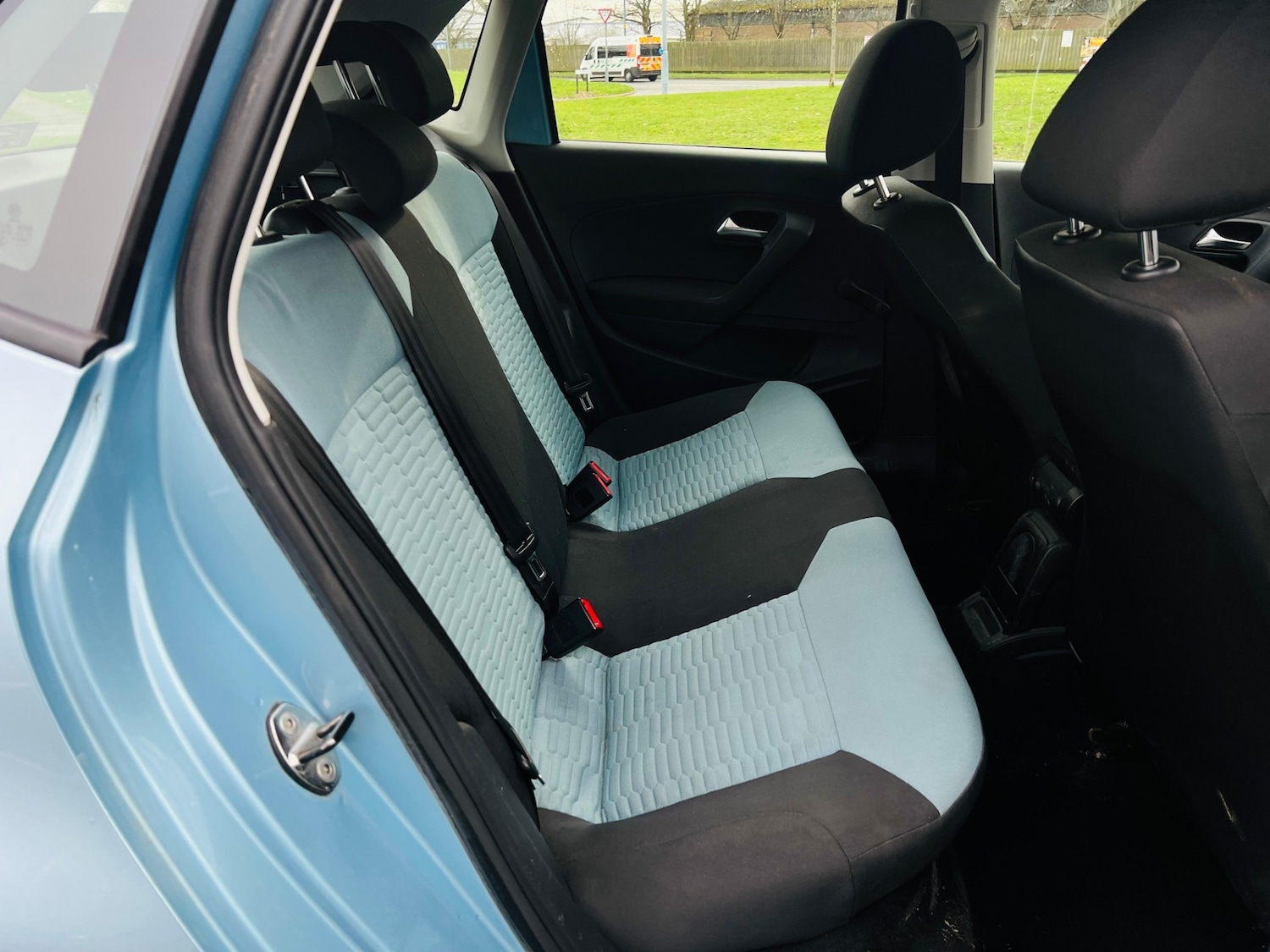 Used Volkswagen Polo 2011 for sale - 77551358: Photo 25