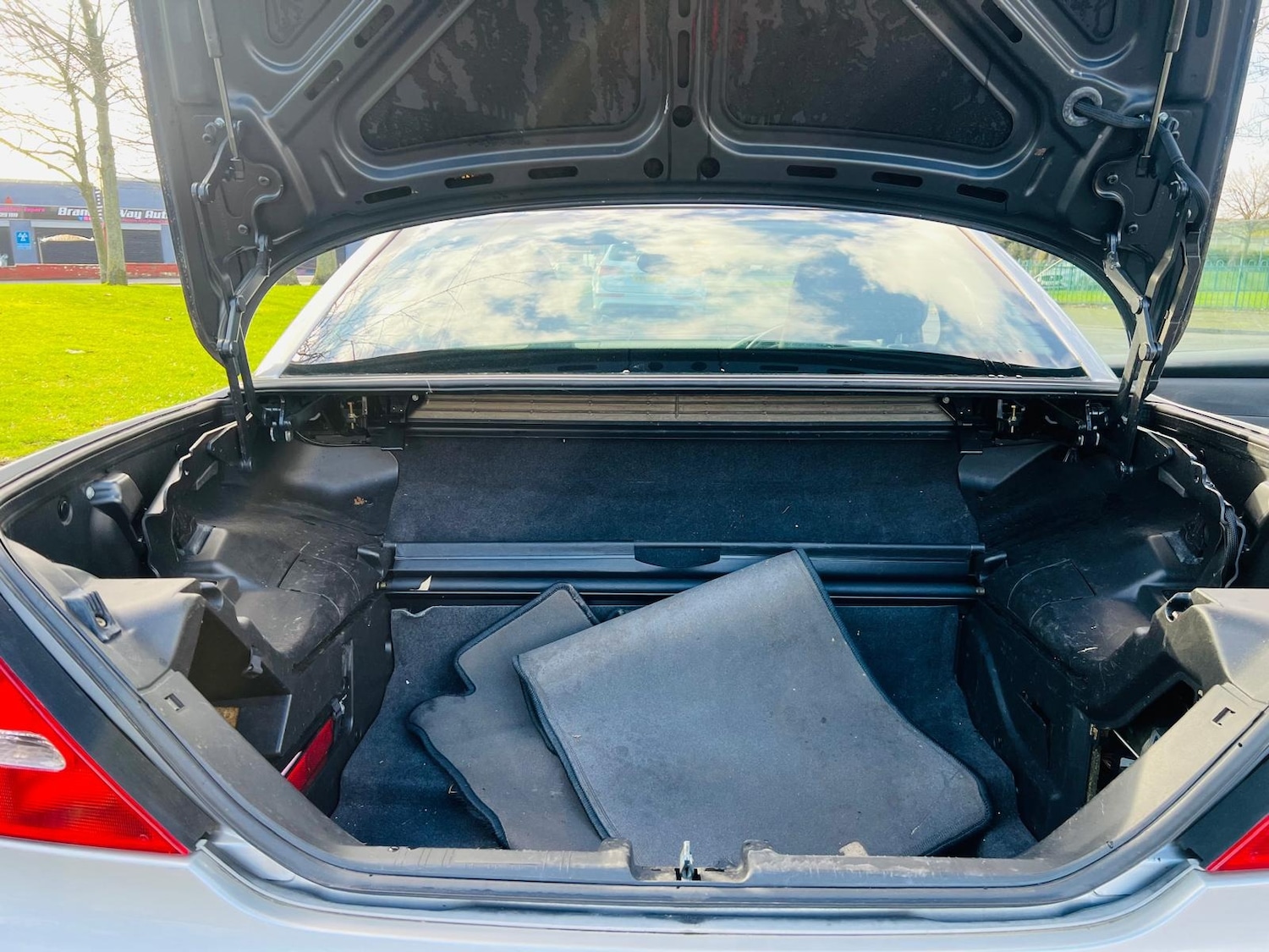 Used Mercedes-Benz SLK 2003 for sale - 77551516: Photo 28