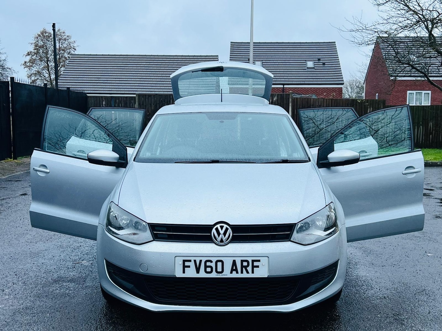 Used Volkswagen Polo 2010 for sale - 77549263: Photo 13