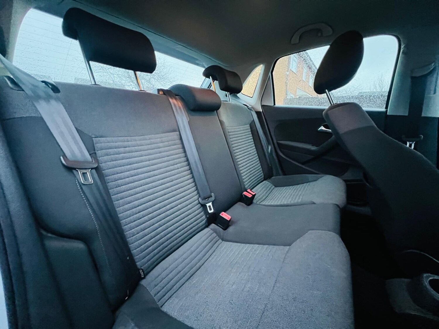 Used Volkswagen Polo 2010 for sale - 77549263: Photo 33