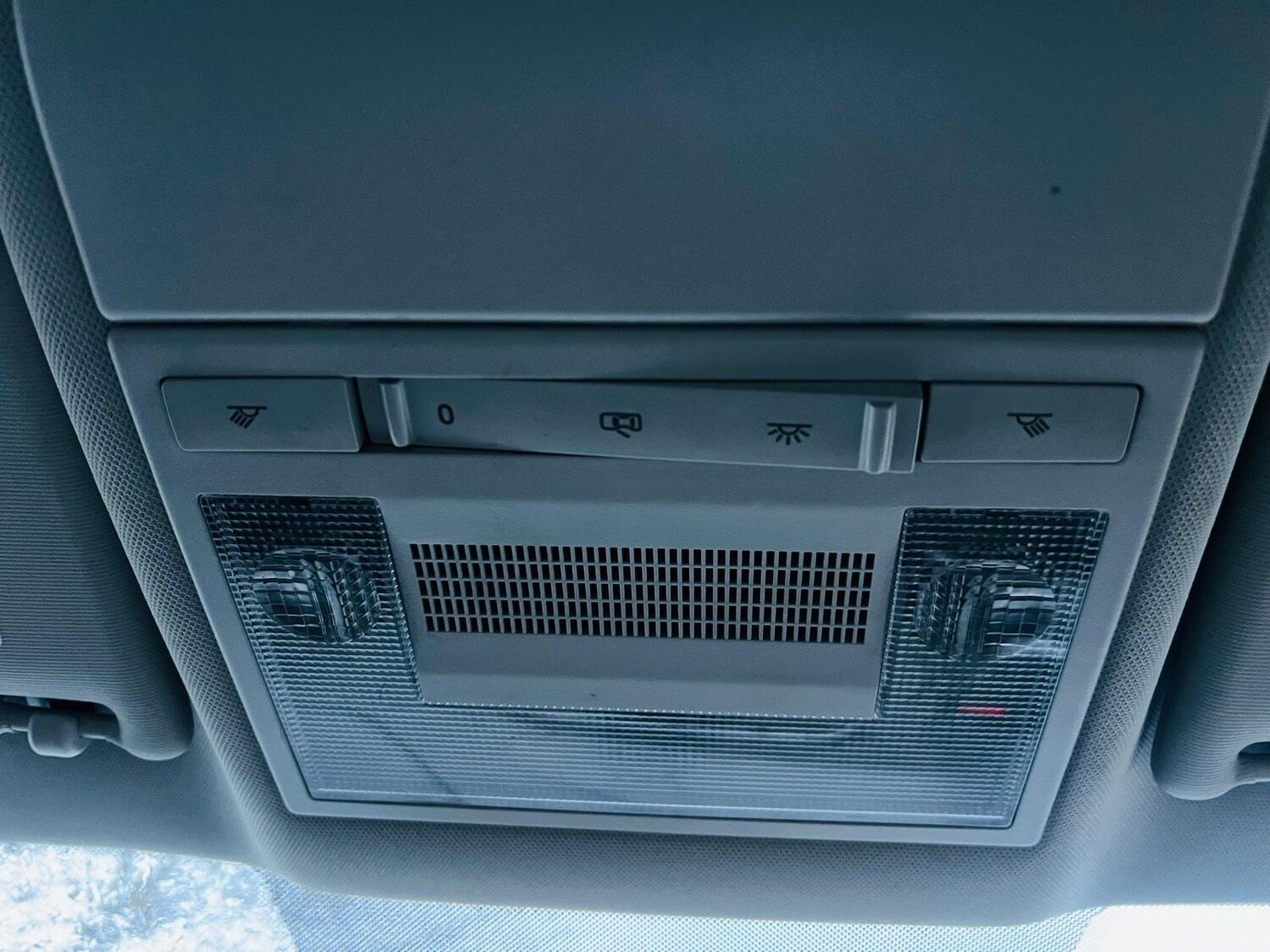 Used Volkswagen Polo 2010 for sale - 77549263: Photo 40