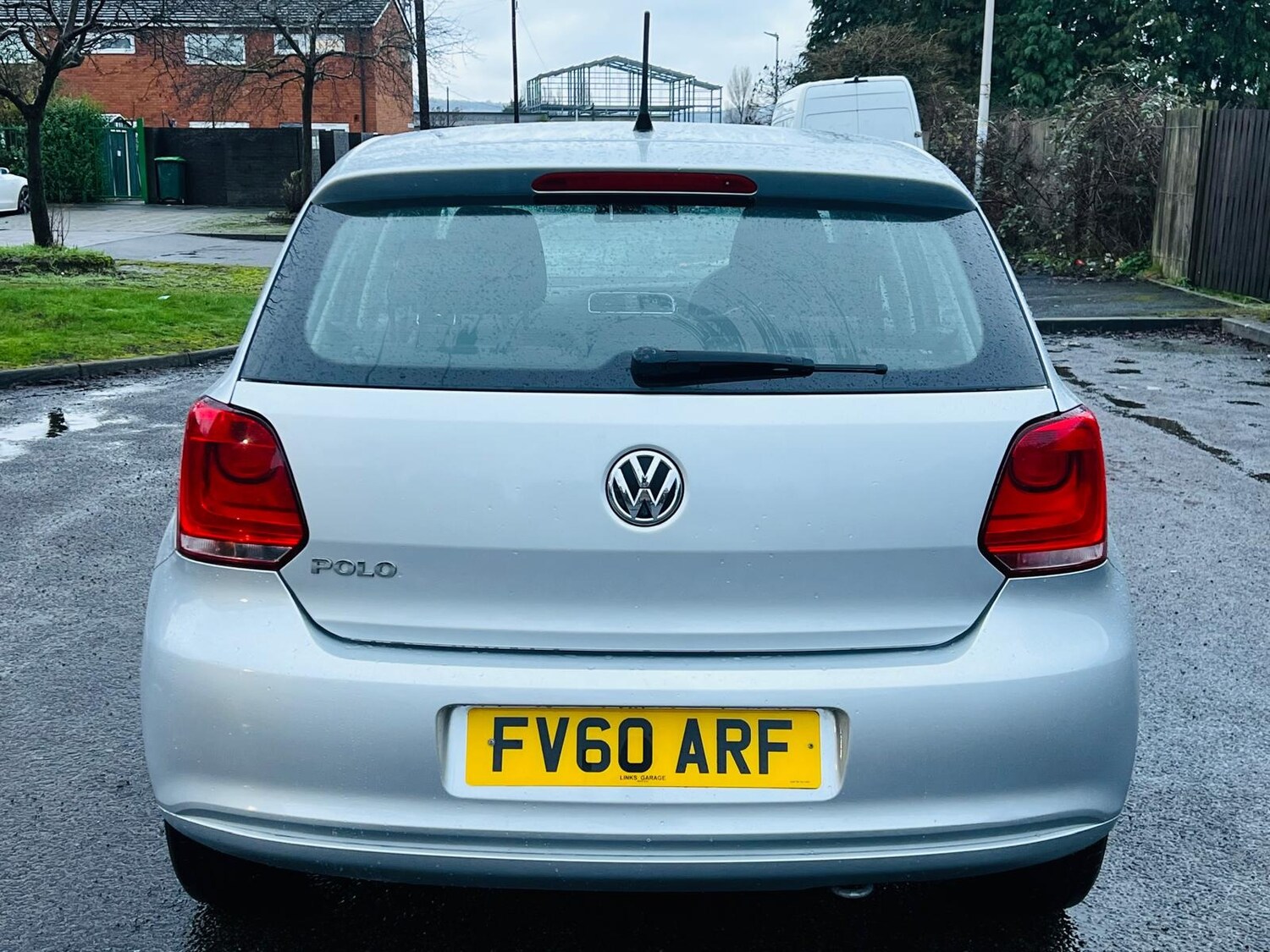 Used Volkswagen Polo 2010 for sale - 77549263: Photo 9