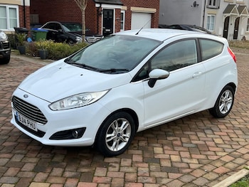Used Ford Fiesta 2014 for sale - 77157245: Photo