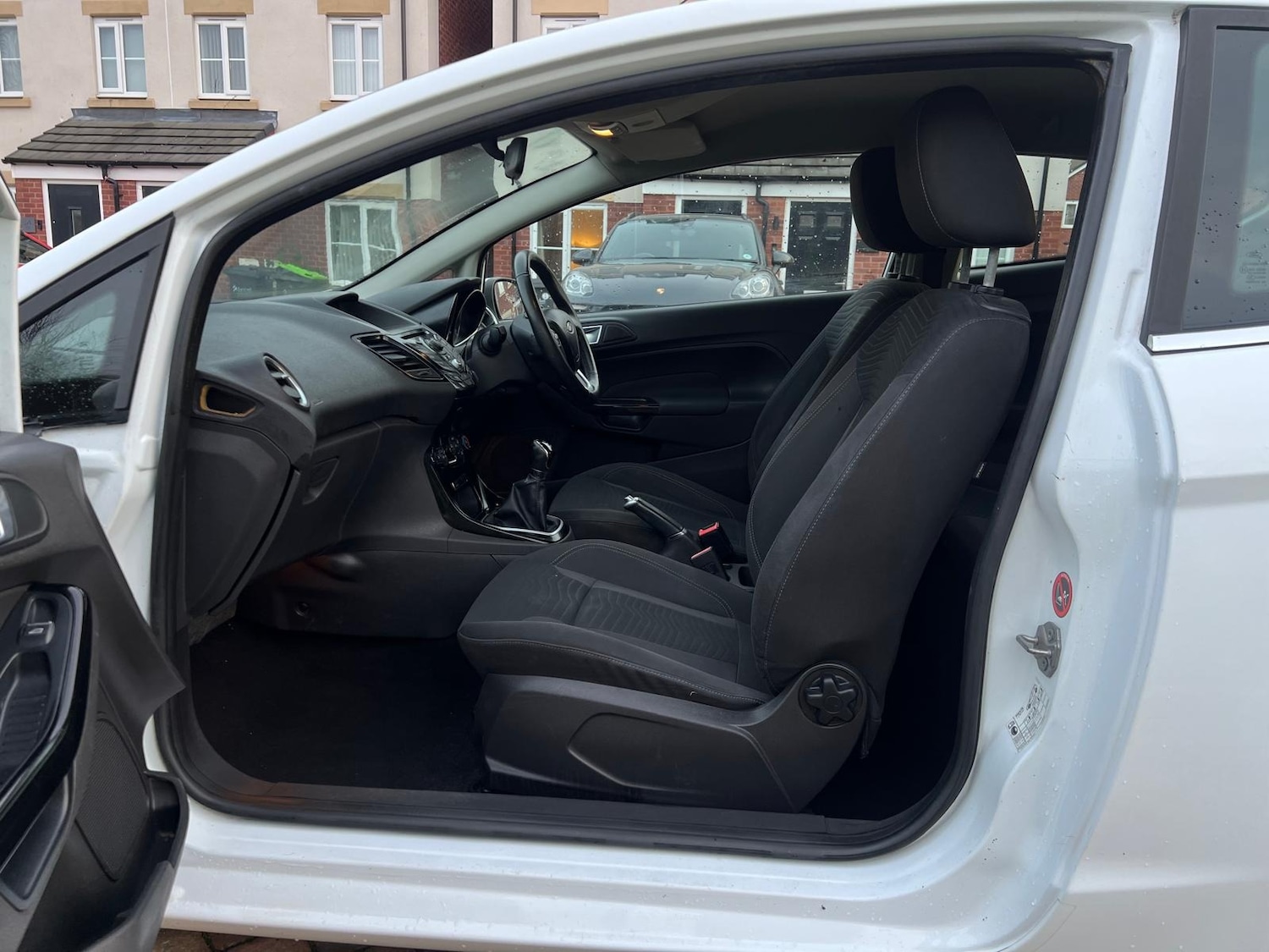 Used Ford Fiesta 2014 for sale - 77157245: Photo 26