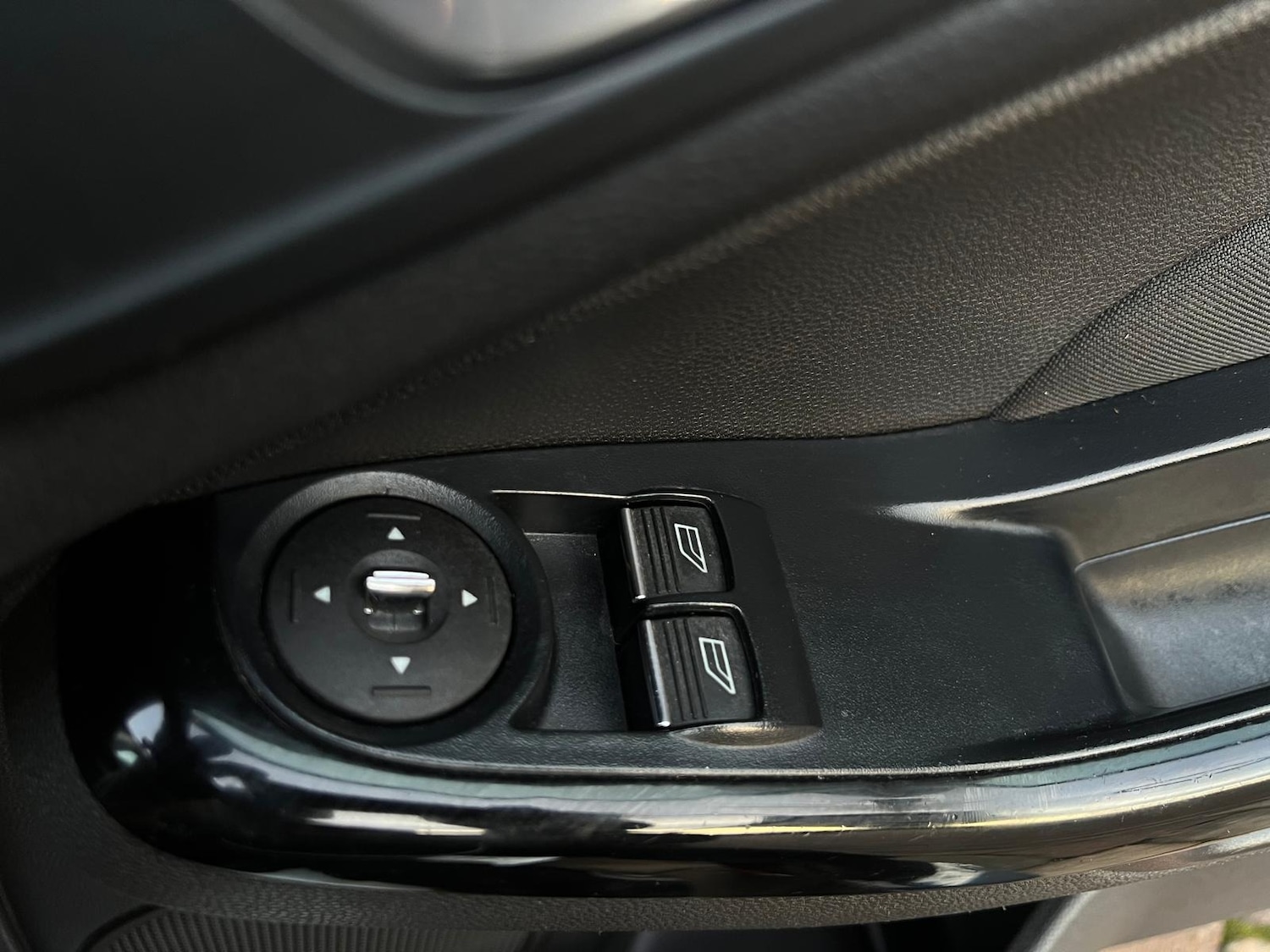 Used Ford Fiesta 2014 for sale - 77157245: Photo 30