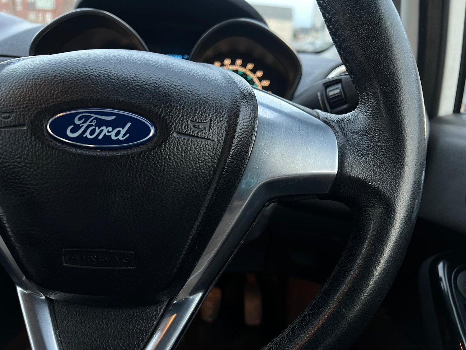 Used Ford Fiesta 2014 for sale - 77157245: Photo 31