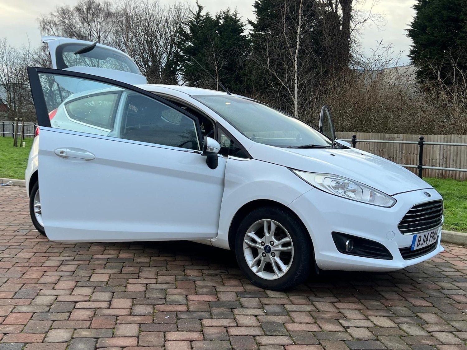 Used Ford Fiesta 2014 for sale - 77157245: Photo 43