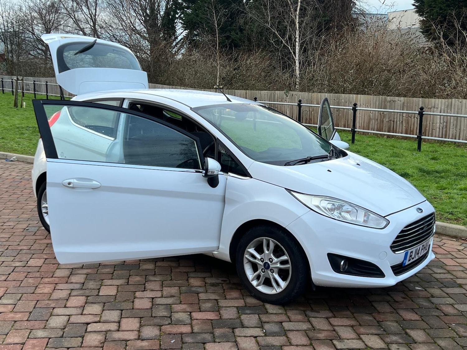 Used Ford Fiesta 2014 for sale - 77157245: Photo 44