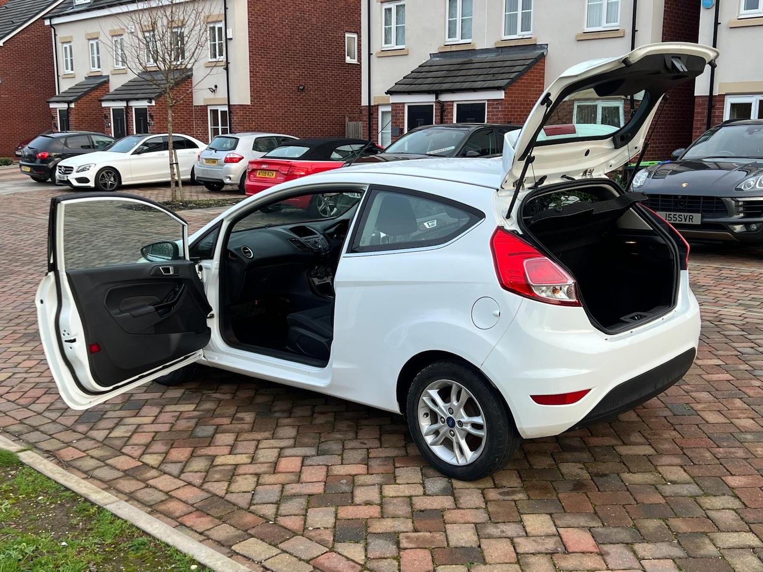 Used Ford Fiesta 2014 for sale - 77157245: Photo 49