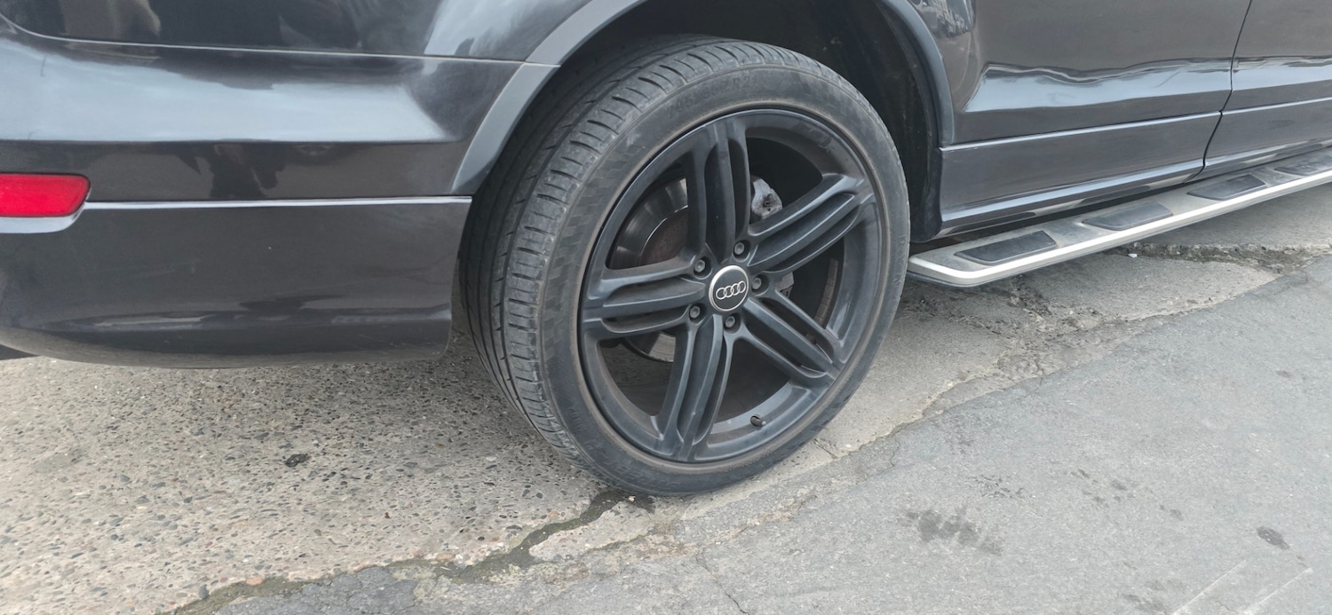 Used Audi Q7 2007 for sale - 77959252: Photo 27