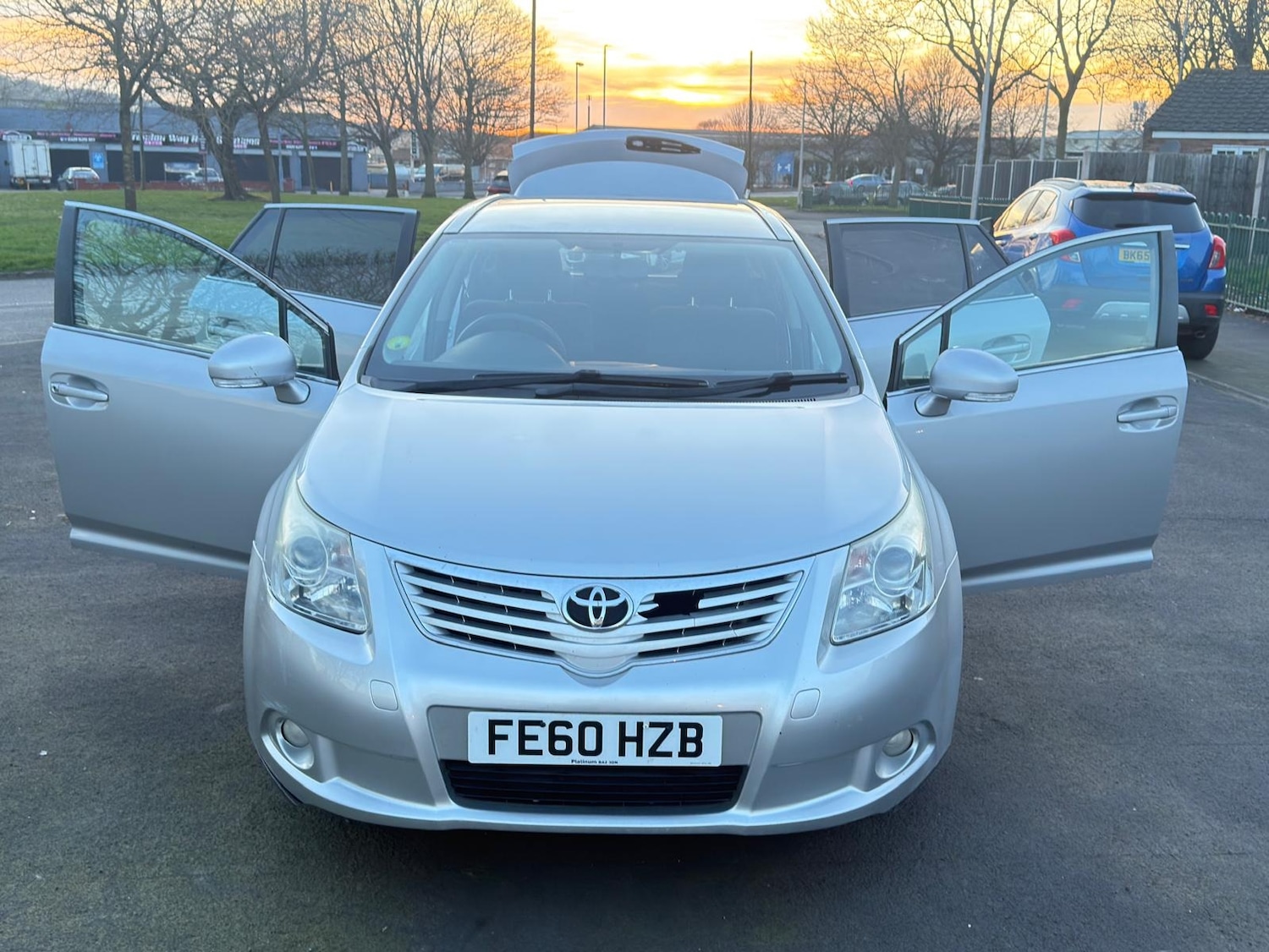 Used Toyota Avensis 2010 for sale - 77941614: Photo 18