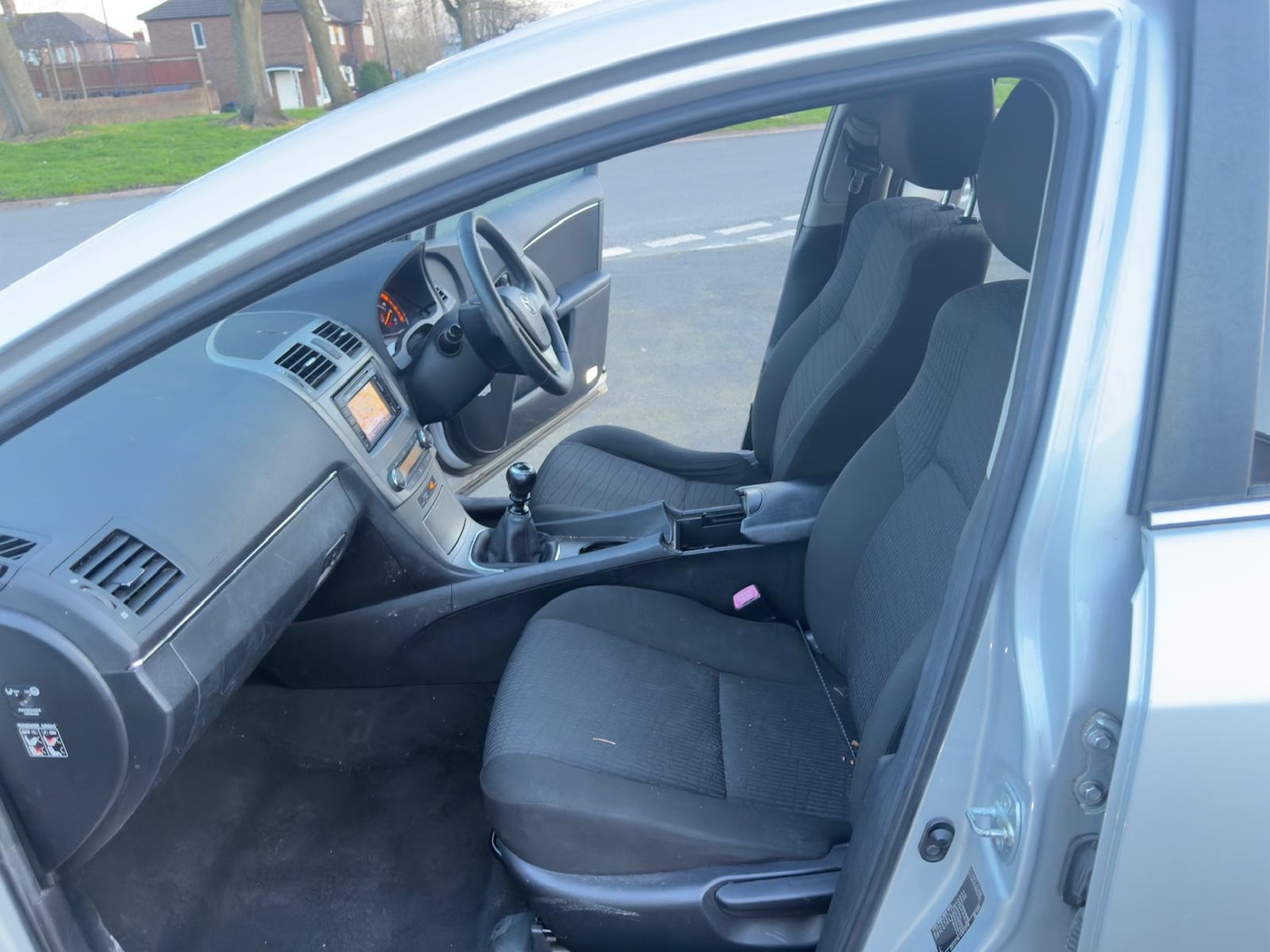 Used Toyota Avensis 2010 for sale - 77941614: Photo 34