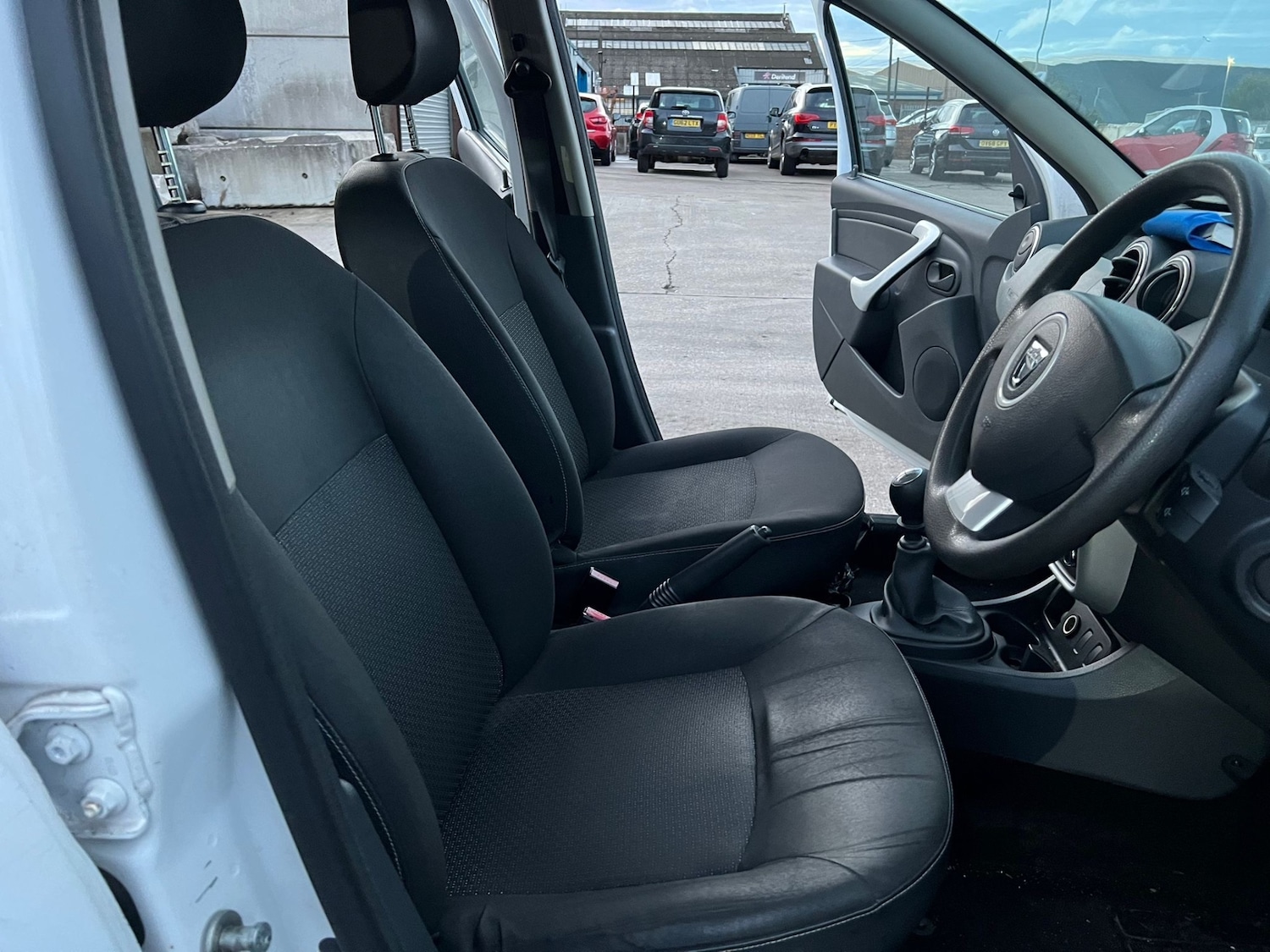 Used Dacia Duster 2013 for sale - 76165407: Photo 23