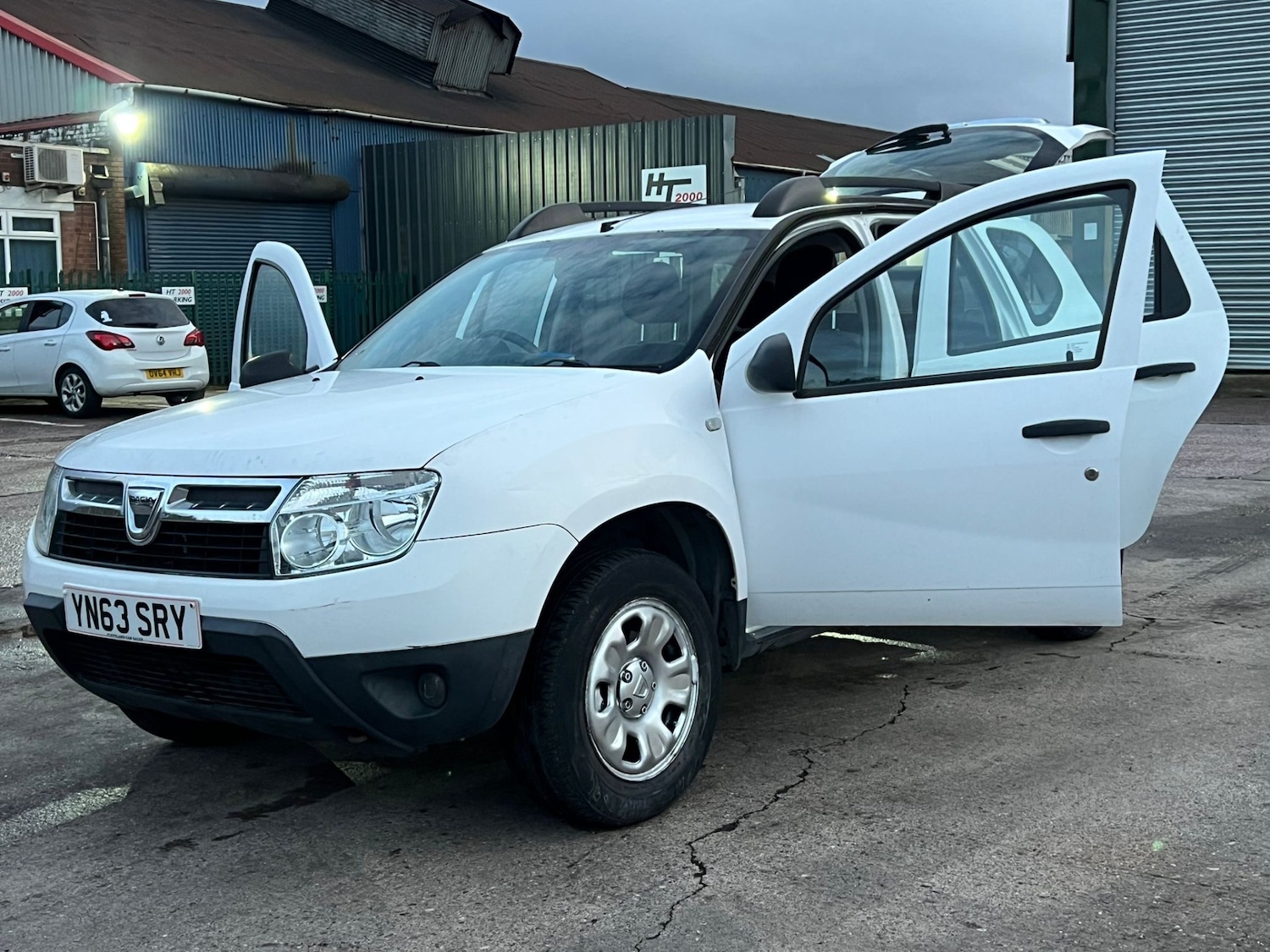 Used Dacia Duster 2013 for sale - 76165407: Photo 28