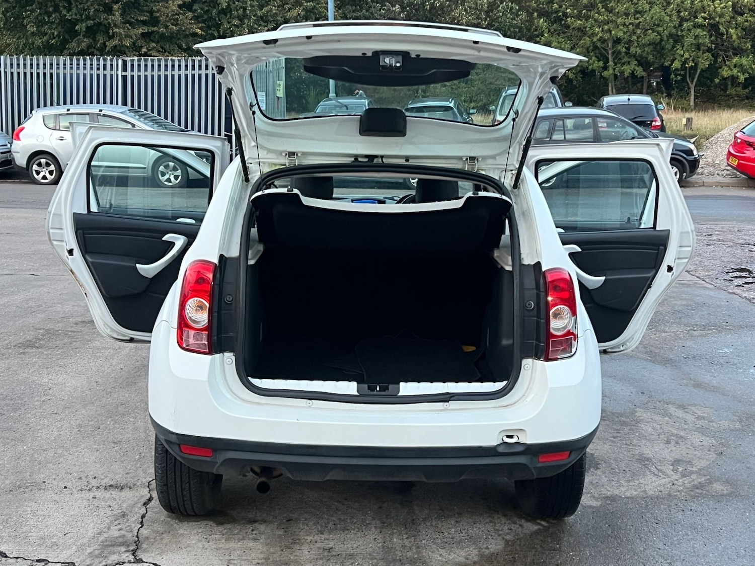 Used Dacia Duster 2013 for sale - 76165407: Photo 36