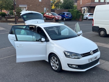 Used Volkswagen Polo 2014 for sale - 79389062: Photo
