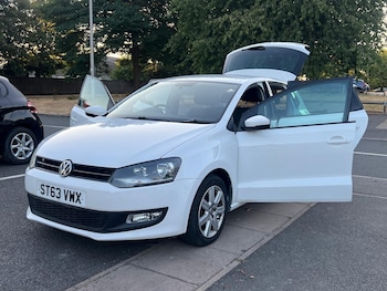 Used Volkswagen Polo 2014 for sale - 79389062: Photo