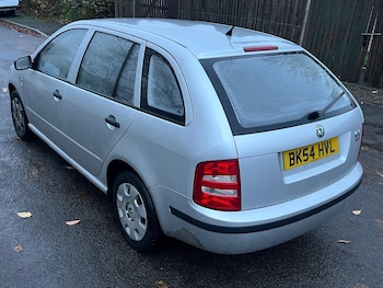 Used Skoda Fabia 2004 for sale - 76472079: Photo
