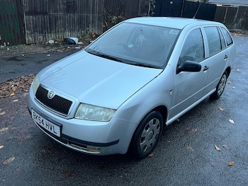 Used Skoda Fabia 2004 for sale - 76472079: Photo