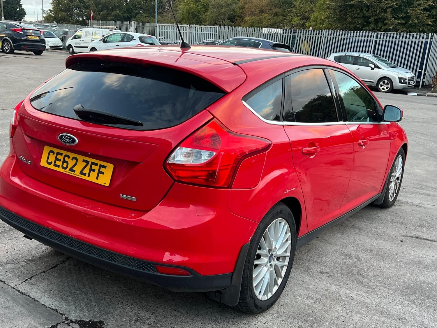 Used Ford Focus 2012 for sale - 76176094: Photo 13