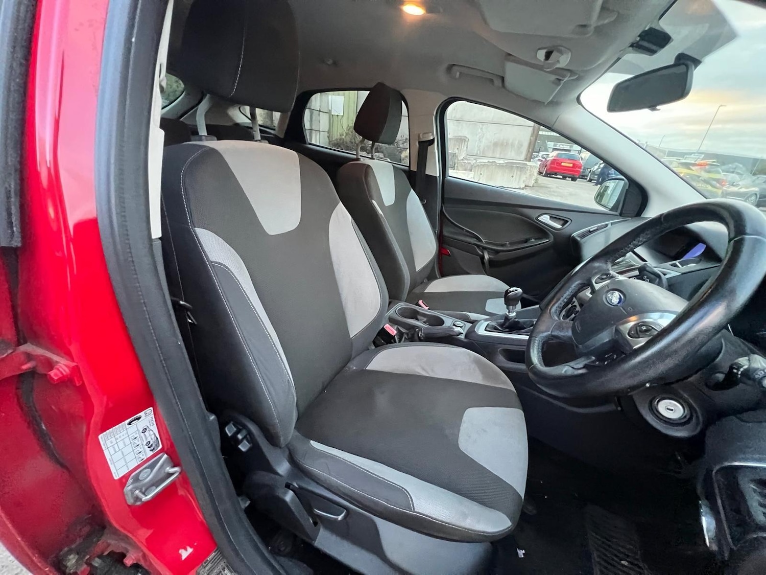 Used Ford Focus 2012 for sale - 76176094: Photo 15