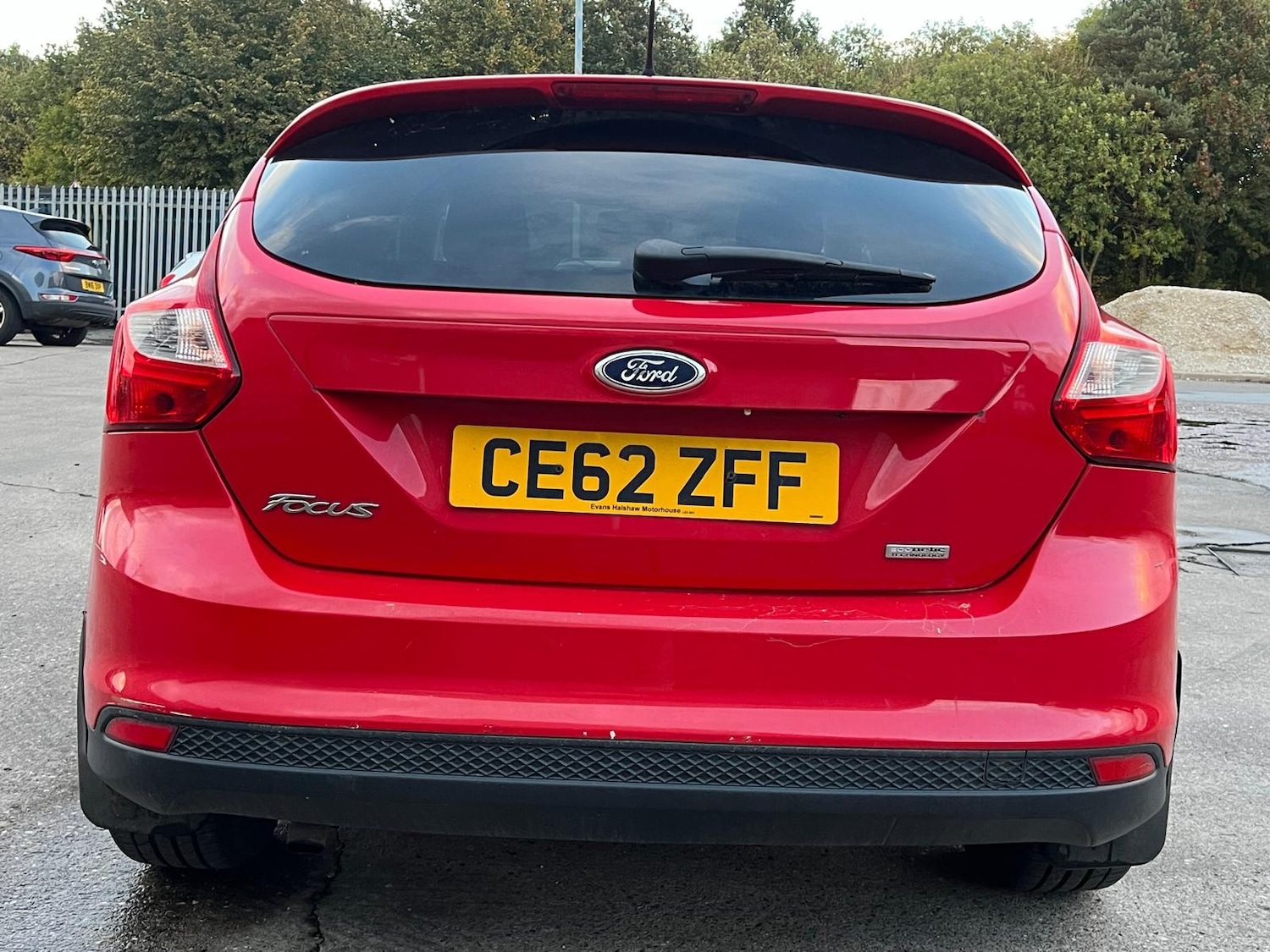 Used Ford Focus 2012 for sale - 76176094: Photo 2