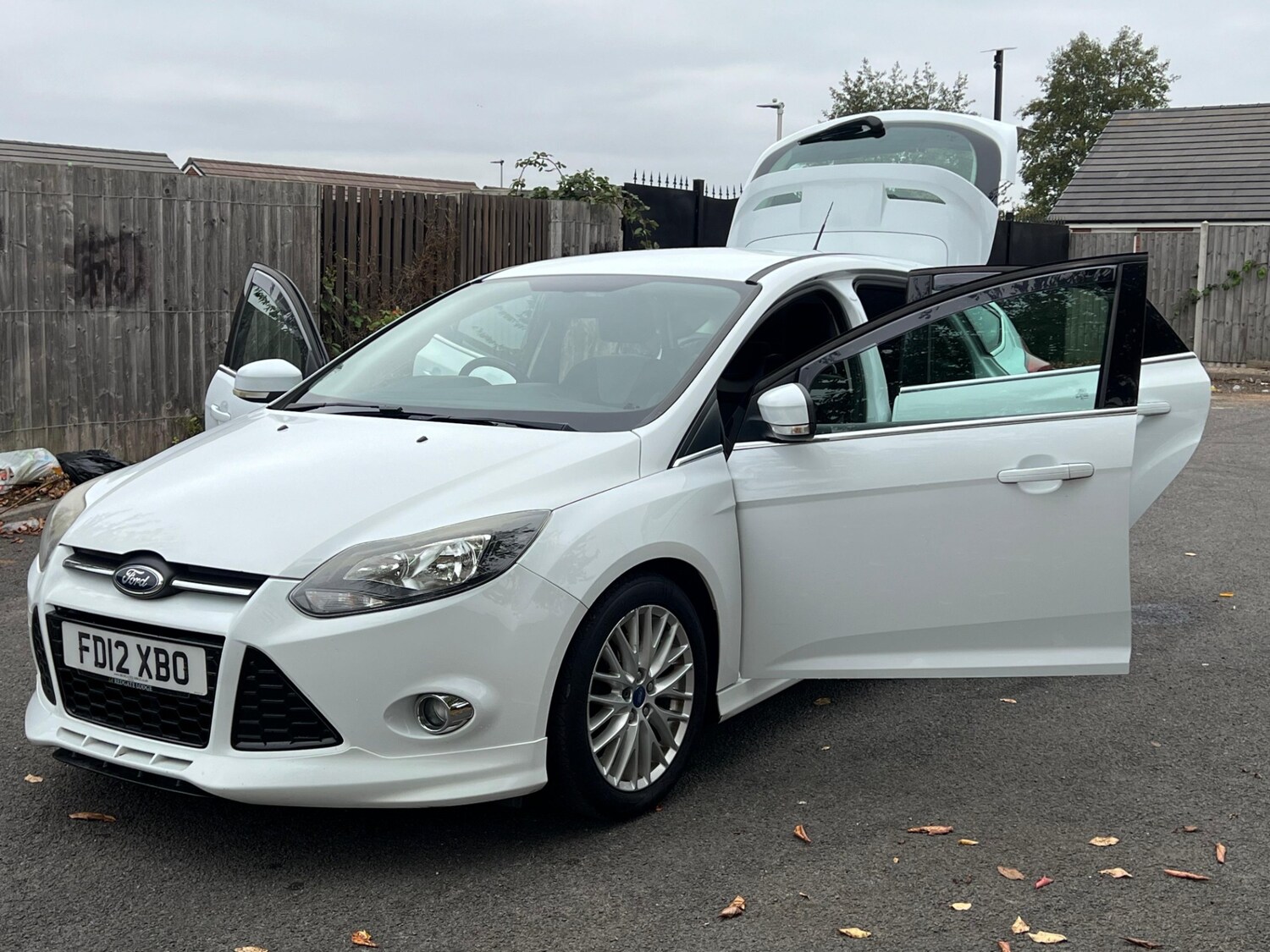 Used Ford Focus 2012 for sale - 76370035: Photo 26