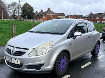 Used Vauxhall Corsa 2009 for sale - 77511566: Photo