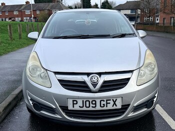 Used Vauxhall Corsa 2009 for sale - 77511566: Photo