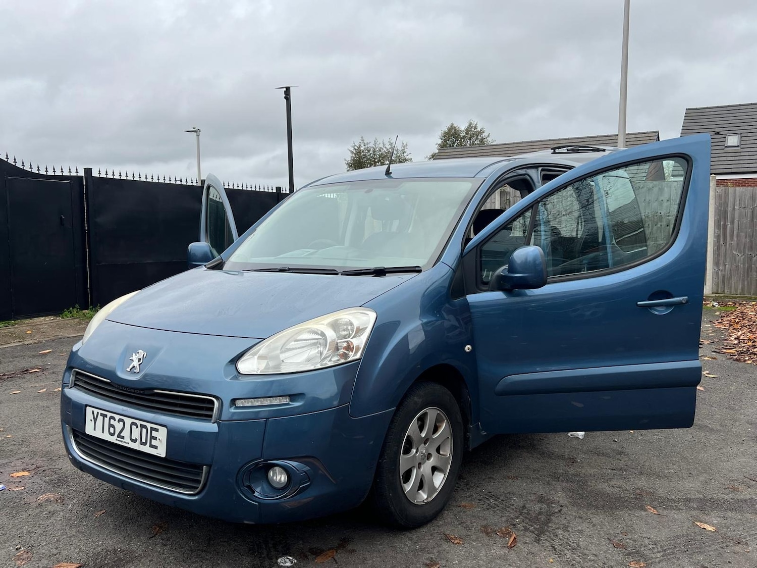 Used Peugeot Partner Tepee 2012 for sale - 76528645: Photo 17