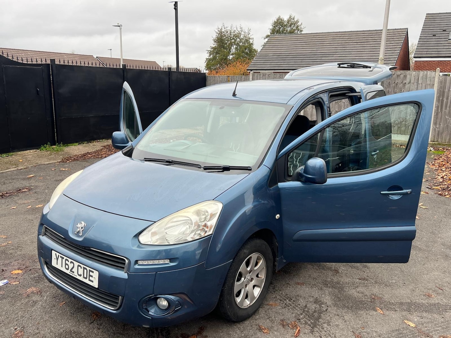 Used Peugeot Partner Tepee 2012 for sale - 76528645: Photo 21