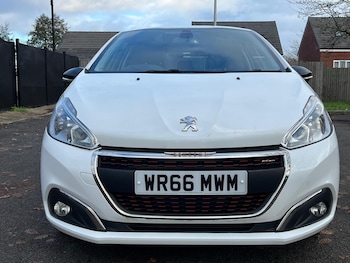 Used Peugeot 208 2016 for sale - 76574220: Photo
