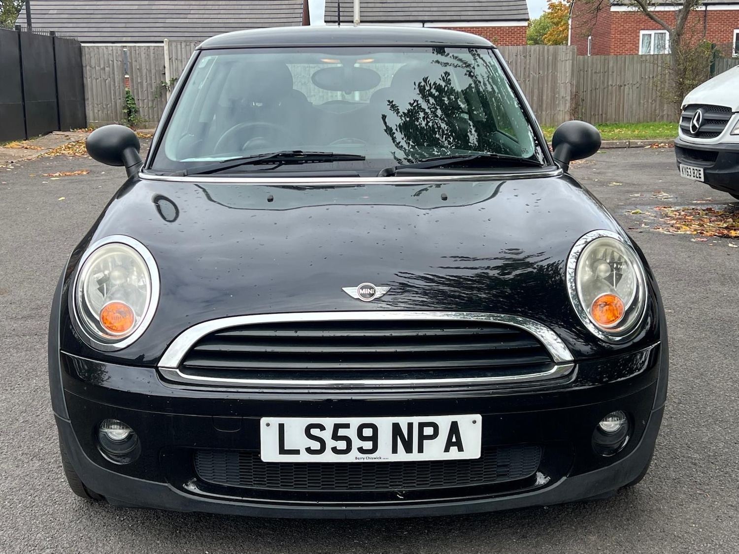 Used MINI Hatch 2009 for sale - 76176039: Photo 2
