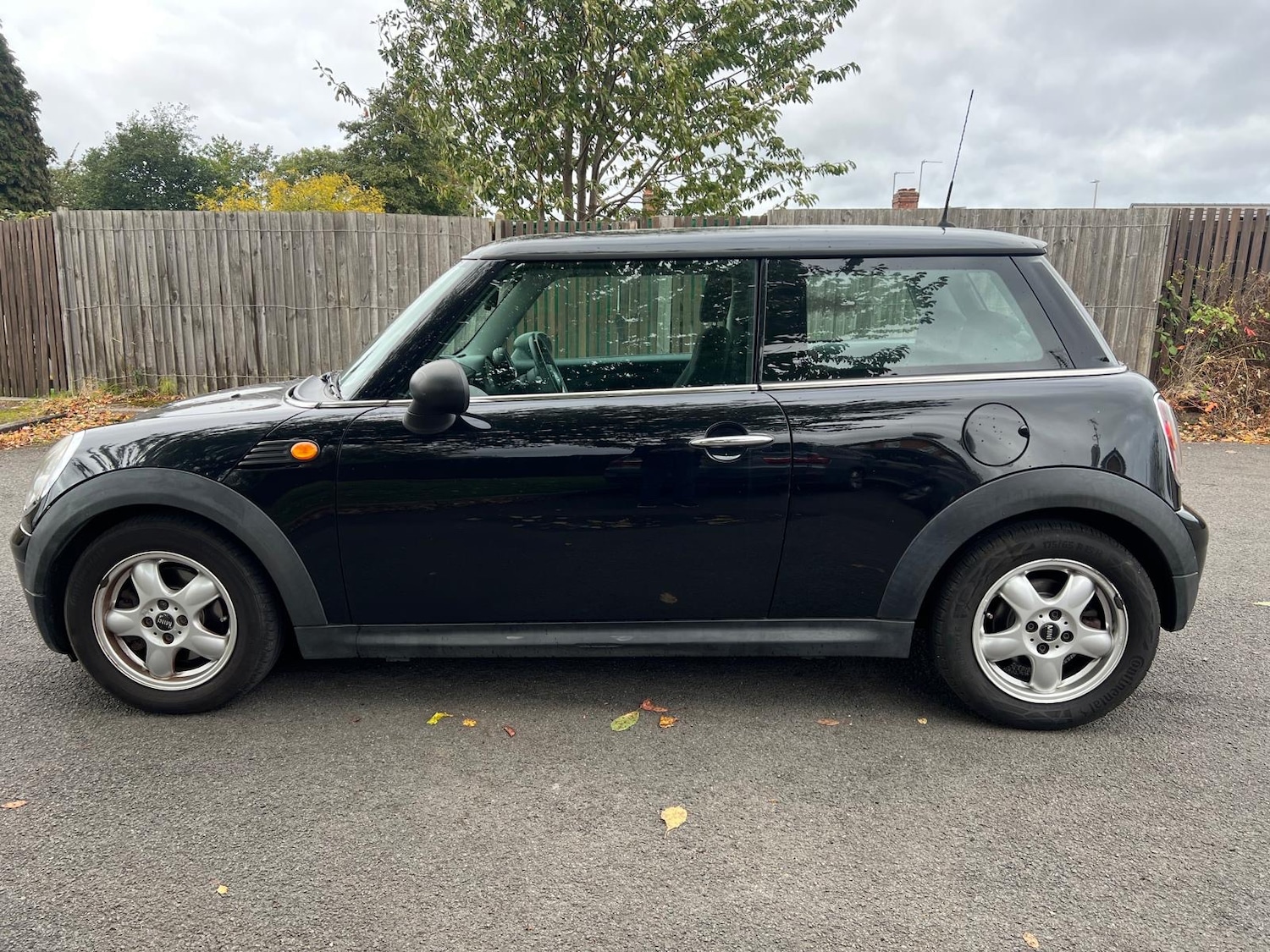 Used MINI Hatch 2009 for sale - 76176039: Photo 4