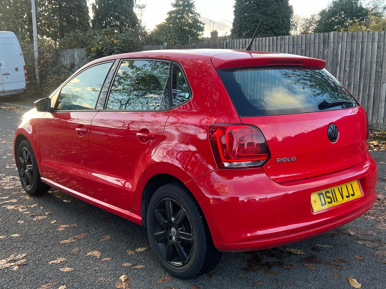 Used Volkswagen Polo 2011 for sale - 76371768: Photo 1