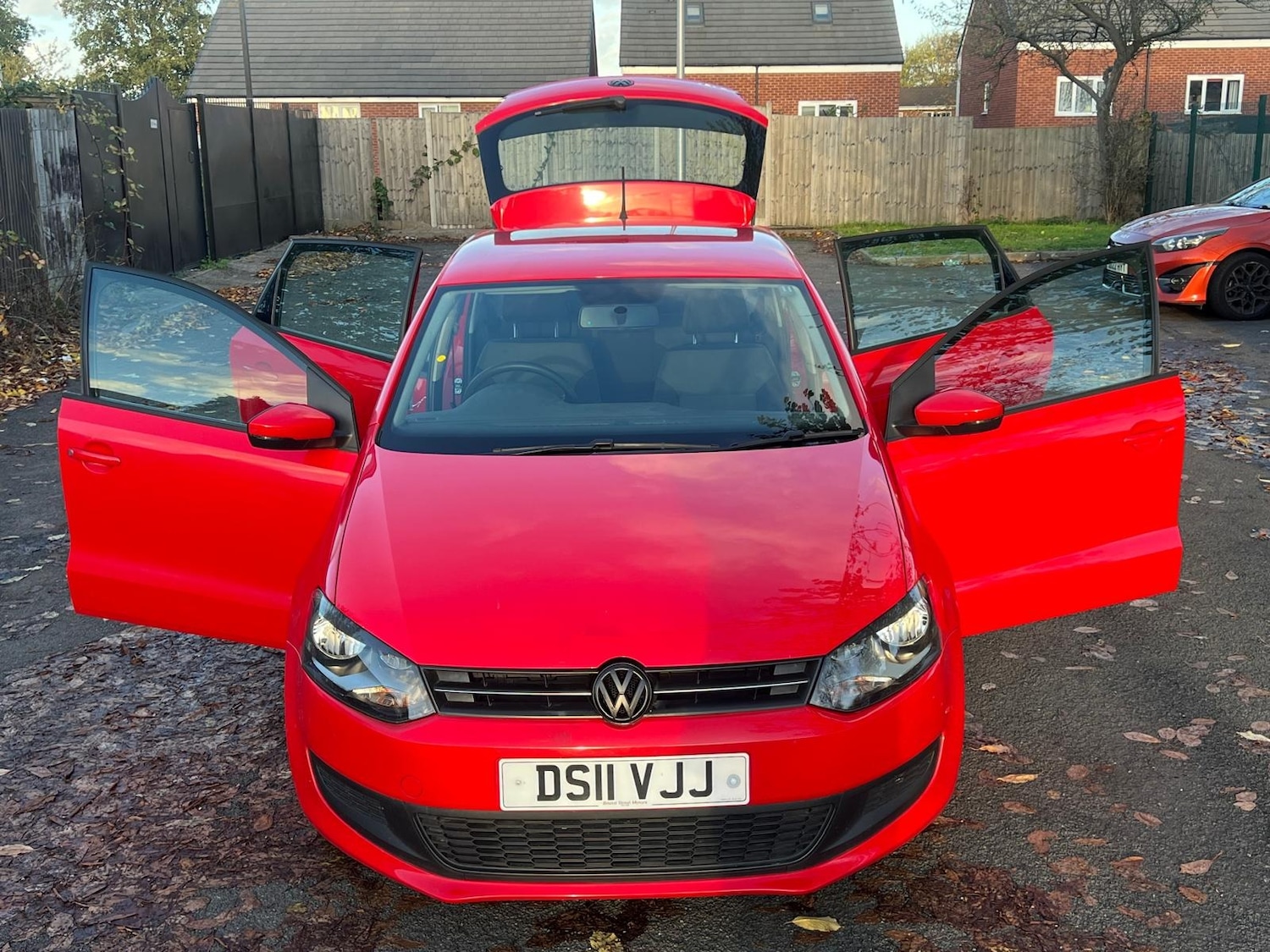 Used Volkswagen Polo 2011 for sale - 76371768: Photo 20