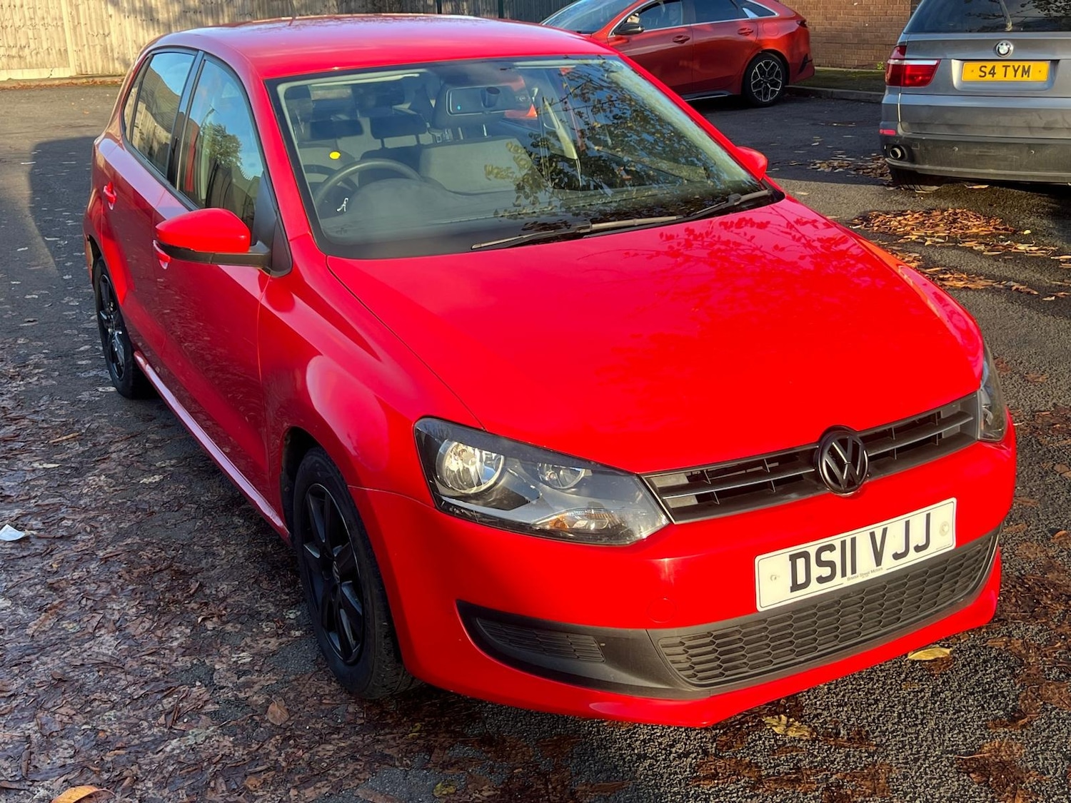 Used Volkswagen Polo 2011 for sale - 76371768: Photo 3
