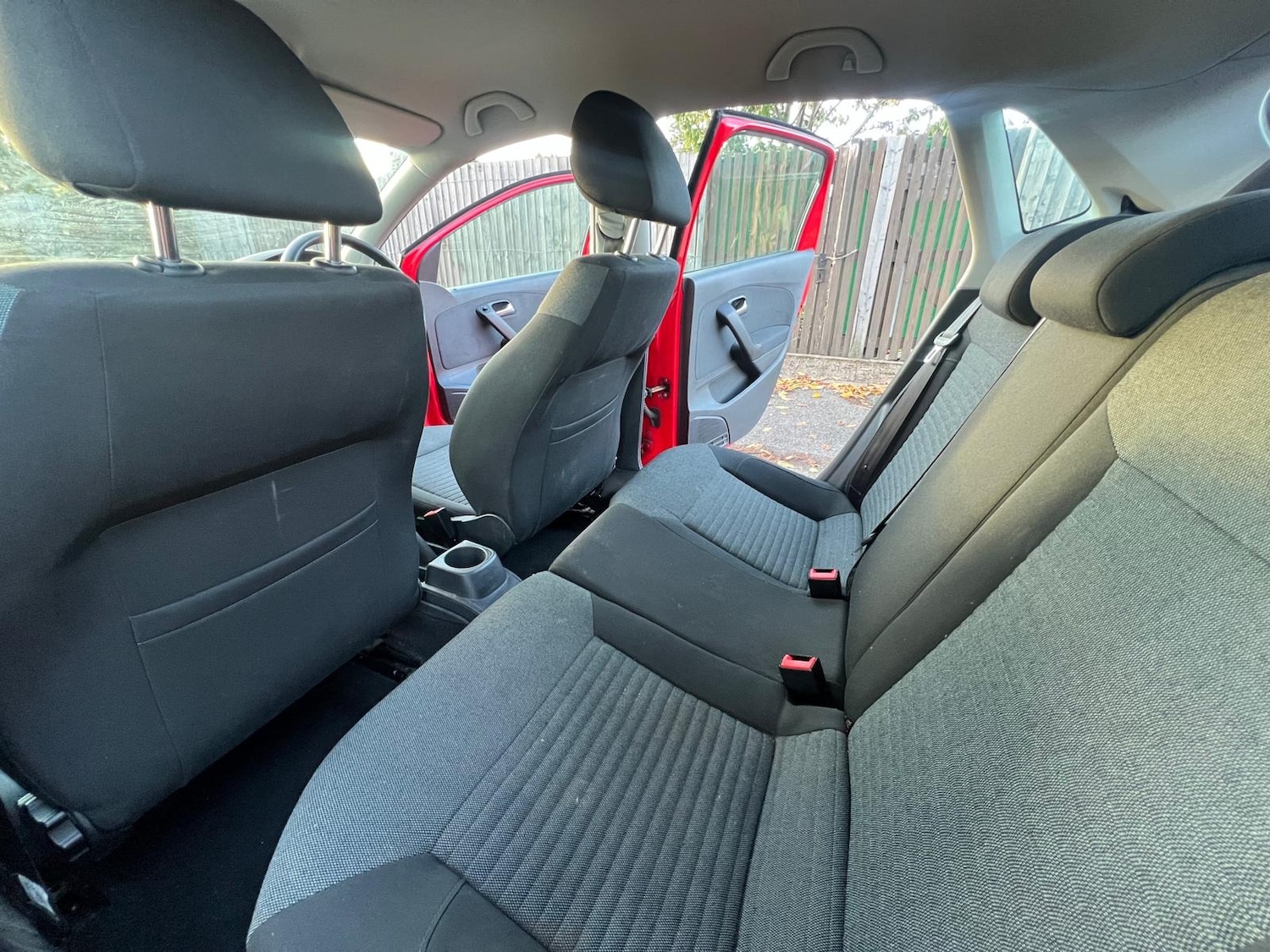 Used Volkswagen Polo 2011 for sale - 76371768: Photo 31
