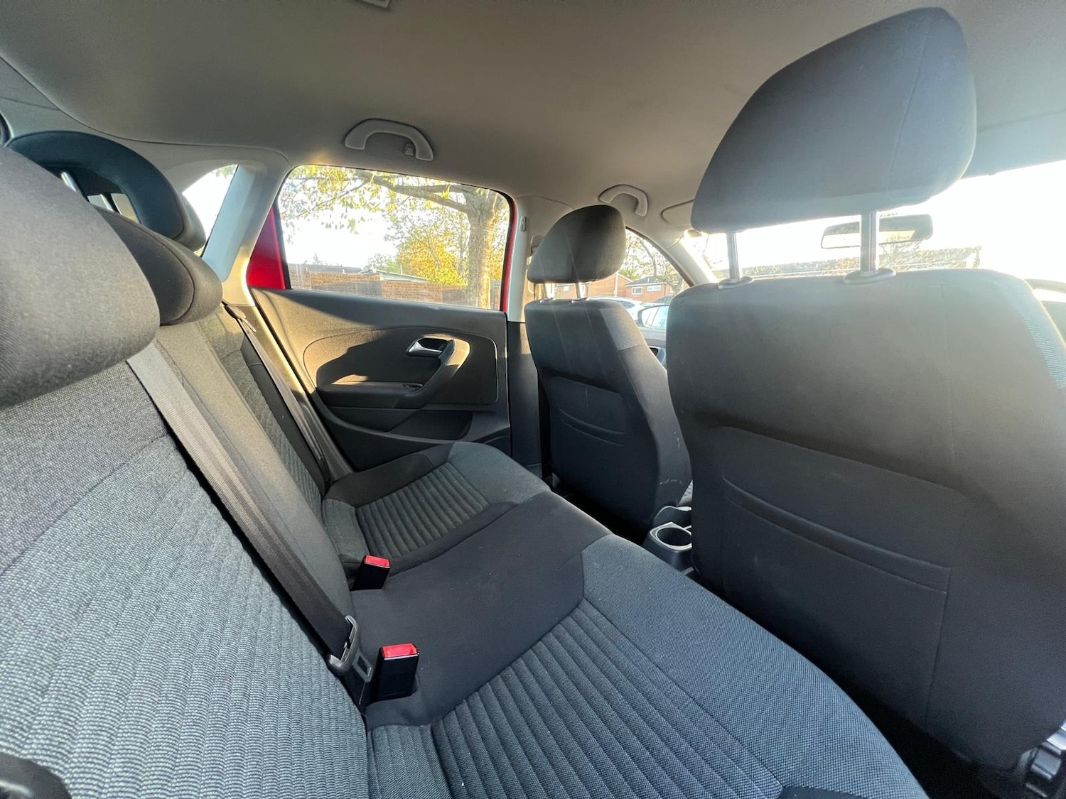 Used Volkswagen Polo 2011 for sale - 76371768: Photo 32