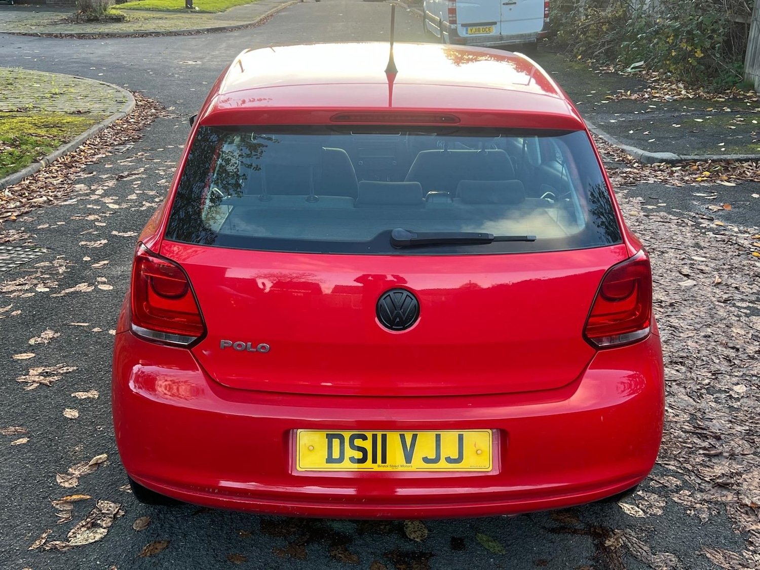 Used Volkswagen Polo 2011 for sale - 76371768: Photo 9