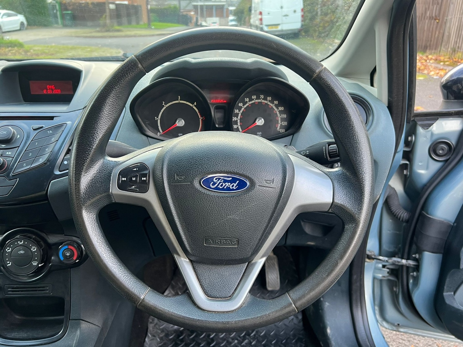 Used Ford Fiesta 2009 for sale - 76389427: Photo 16