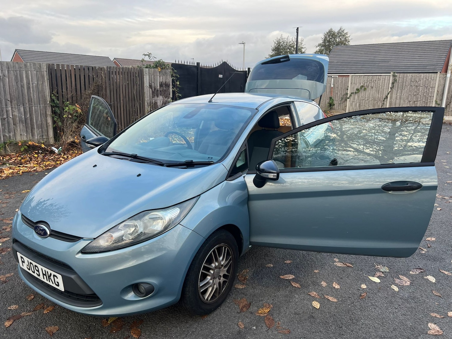 Used Ford Fiesta 2009 for sale - 76389427: Photo 27