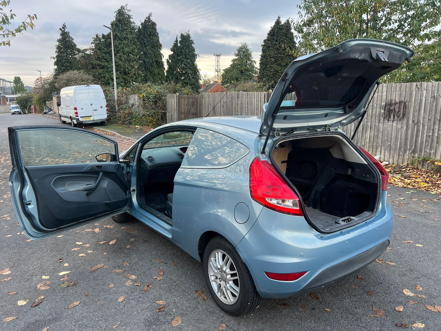 Used Ford Fiesta 2009 for sale - 76389427: Photo 29